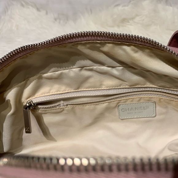 CHANEL PURSE - Picture 7 of 11